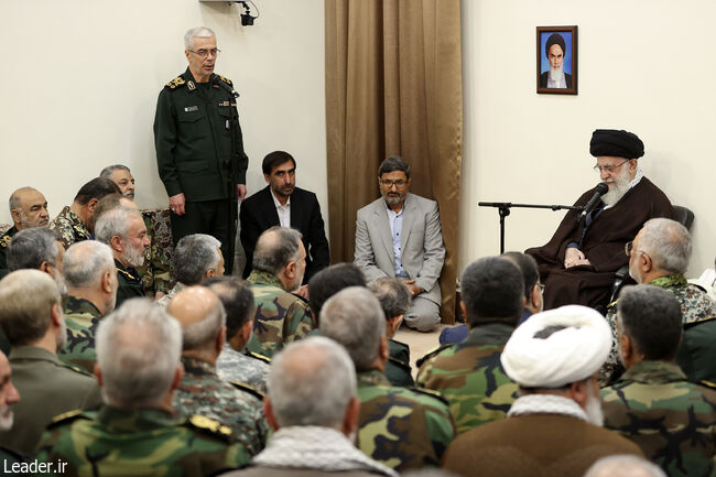 Ali Baş Komandan Silahlı Qüvvələrin ali komandanları ilə görüşdü
