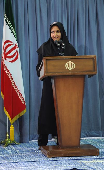 ديدار هزاران نفر از دانشجویان، نخبگان علمی – فرهنگی دانشگاهها