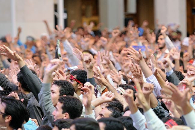 دیدار صمیمانه و پرشور هزاران نفر از دانشجویان دانشگاههای استان قم