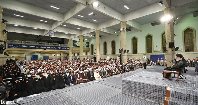 Ayatollah Khamenei receives a group of students of the Tehran Province seminary.
