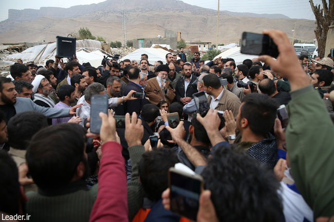 Ayatollah Khameneii visits villages in the quake-hit province of Kermanshah.