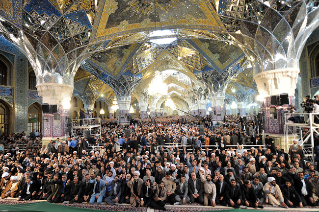 Ayatollah Khamenei addresses a large crowd of pilgrims in Mashhad.