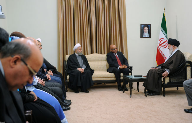 Ayatollah Khamenei receives South African president and his accompanying delegation.
