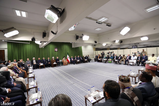 دیدار شرکت‌کنندگان در سیزدهمین کنفرانس اتحادیه بین‌المجالس سازمان همکاری اسلامی