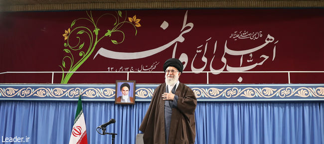 Ayatollah Khamenei receives thousands of eulogists of the Prophet Muhammad’s Household
