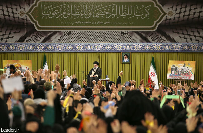 Leader of the Islamic Revolution in a meeting of thousands of high school and university students