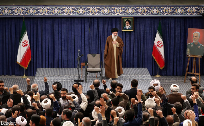 In Khuzestan and Kirman, the Leader Said to Thousands of People