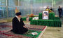 رہبر معظم کا حضرت امام خمینی(رہ) اورشہیدوں کے مزار پر حضور