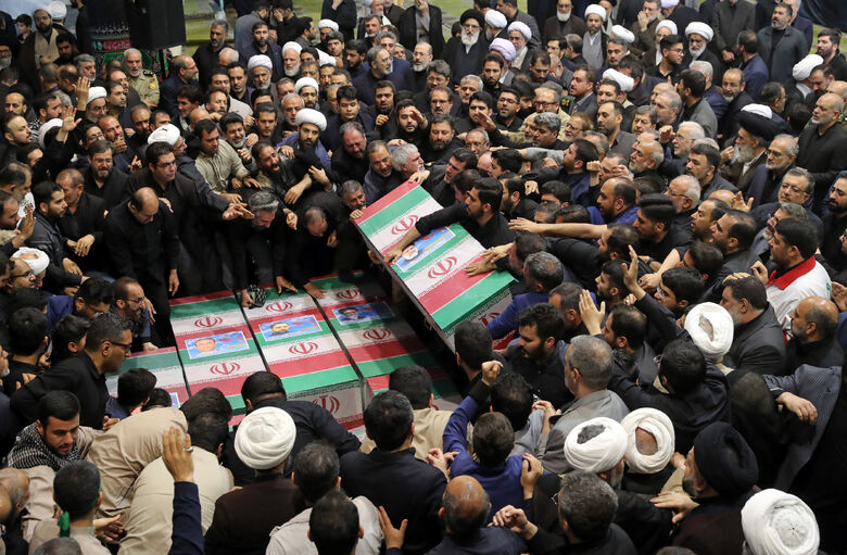 Cérémonie de prière funéraire sur le corps du Président Sayed Ebrahim Raissi et ses accompagnateurs