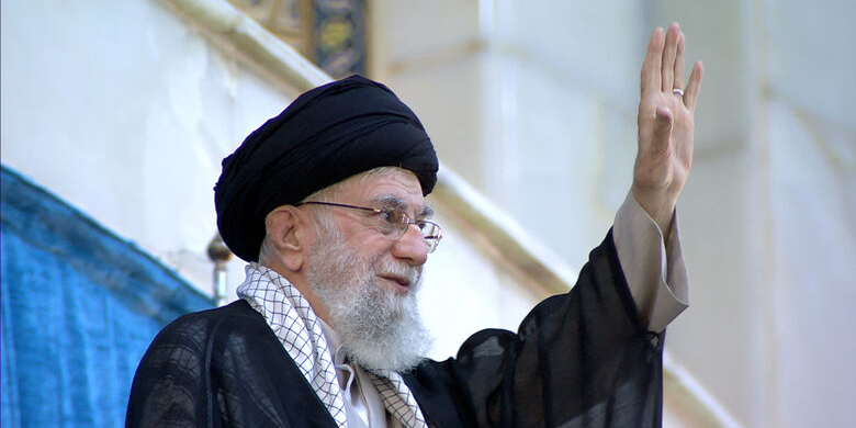 Церемония по случаю 35 годовщины смерти имама Хомейни (ДБМ)
