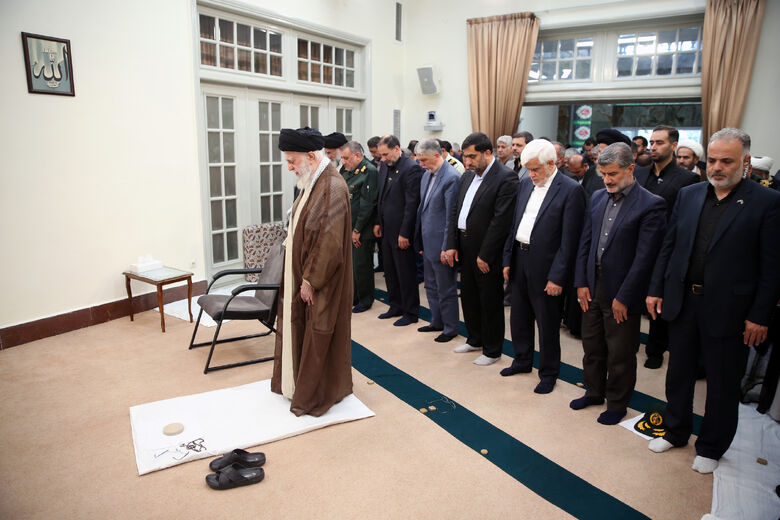 Leader stressed at the National Congress of Martyrs of Kohgiluyeh and Boyer-Ahmad