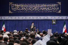 Leader of the Revolution Meets with Hajj Officials and Pilgrims to the Sacred House Leader of the Revolution Meets with Hajj Officials and Pilgrims to the Sacred House
