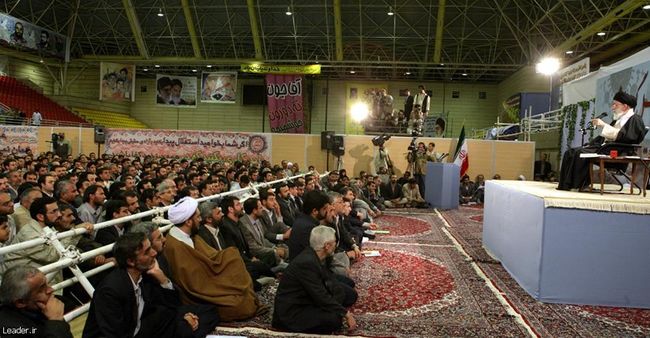 جمعی از نخبگان، مسئولان اجرایی و نمایندگان استان سمنان