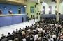 Binlerce öğretmenin İslam İnkılâbı Rehberi tarafından kabulü